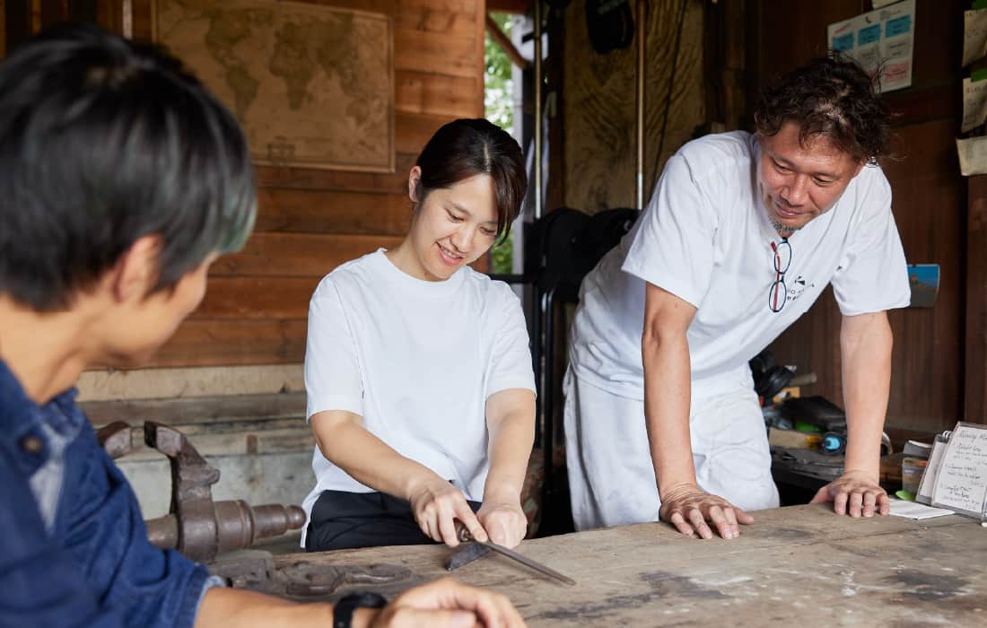 鍛冶屋体験の様子